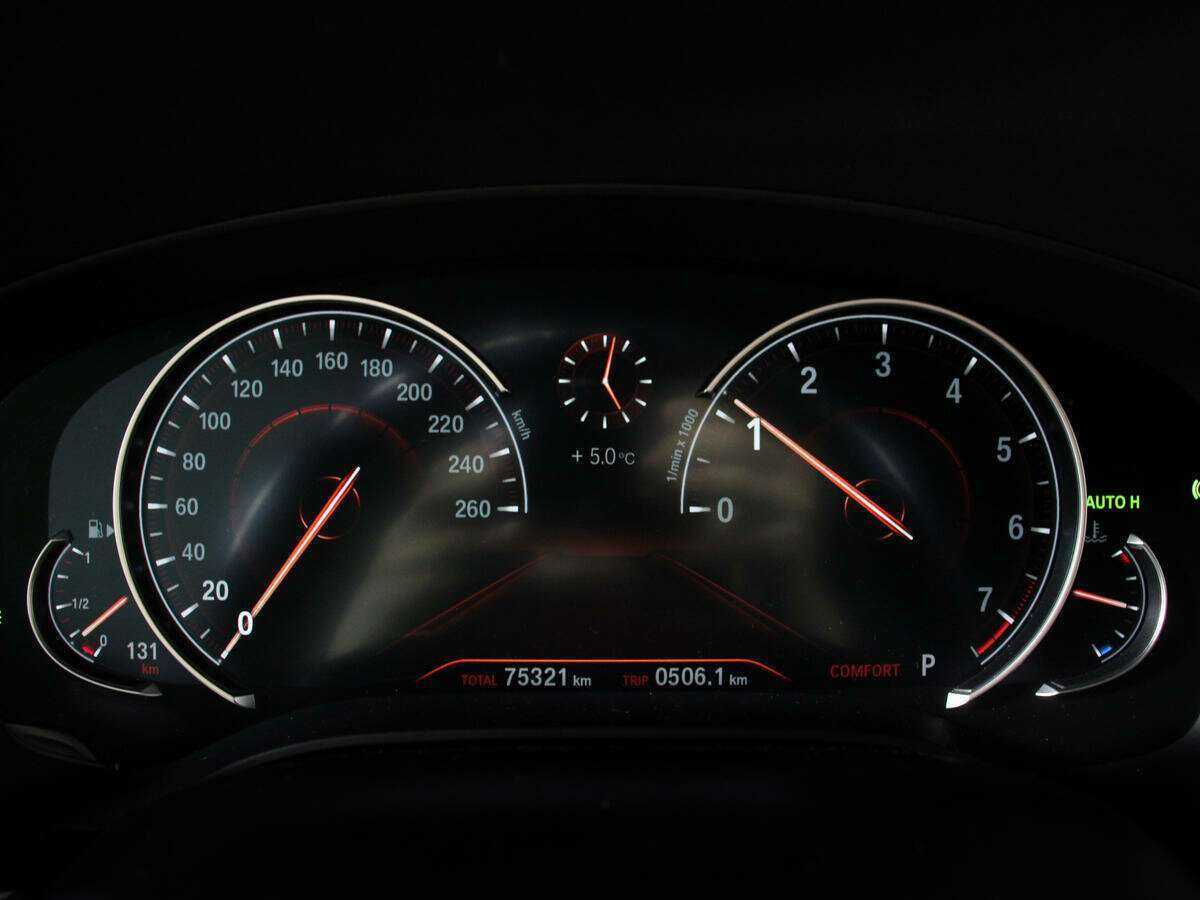 Купить BMW 5 серии 540i xDrive, 2017, 75 124 км, фото №7