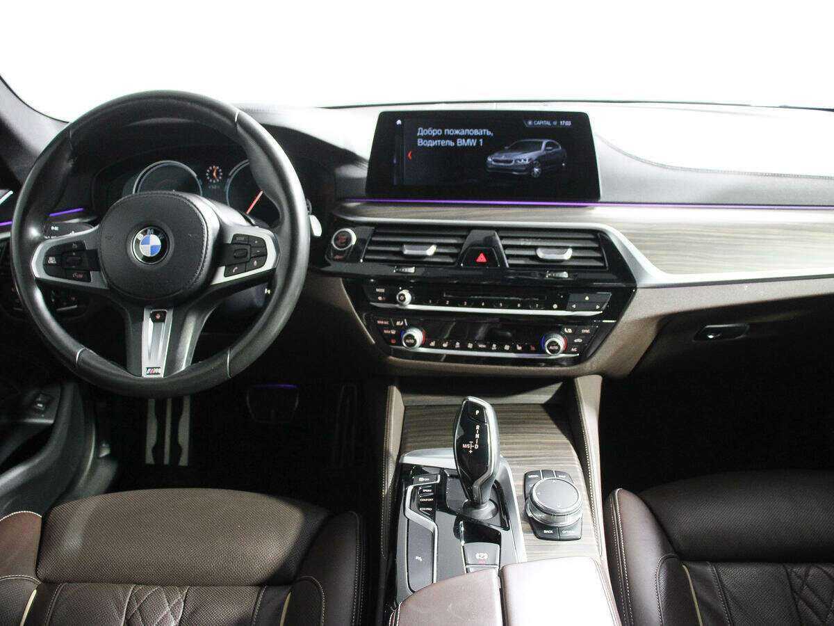 Купить BMW 5 серии 540i xDrive, 2017, 75 124 км, фото №8