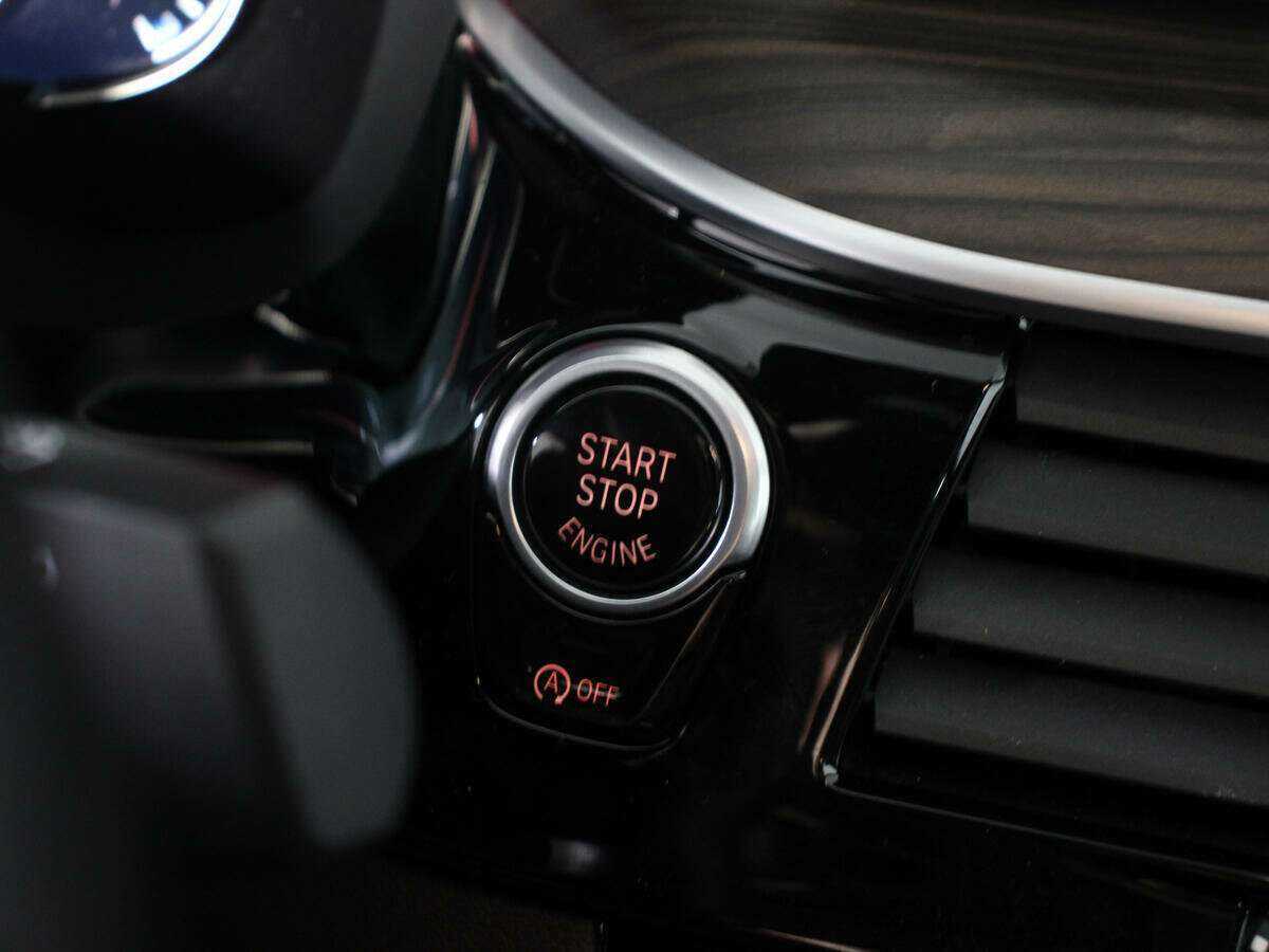 Купить BMW 5 серии 540i xDrive, 2017, 75 124 км, фото №18