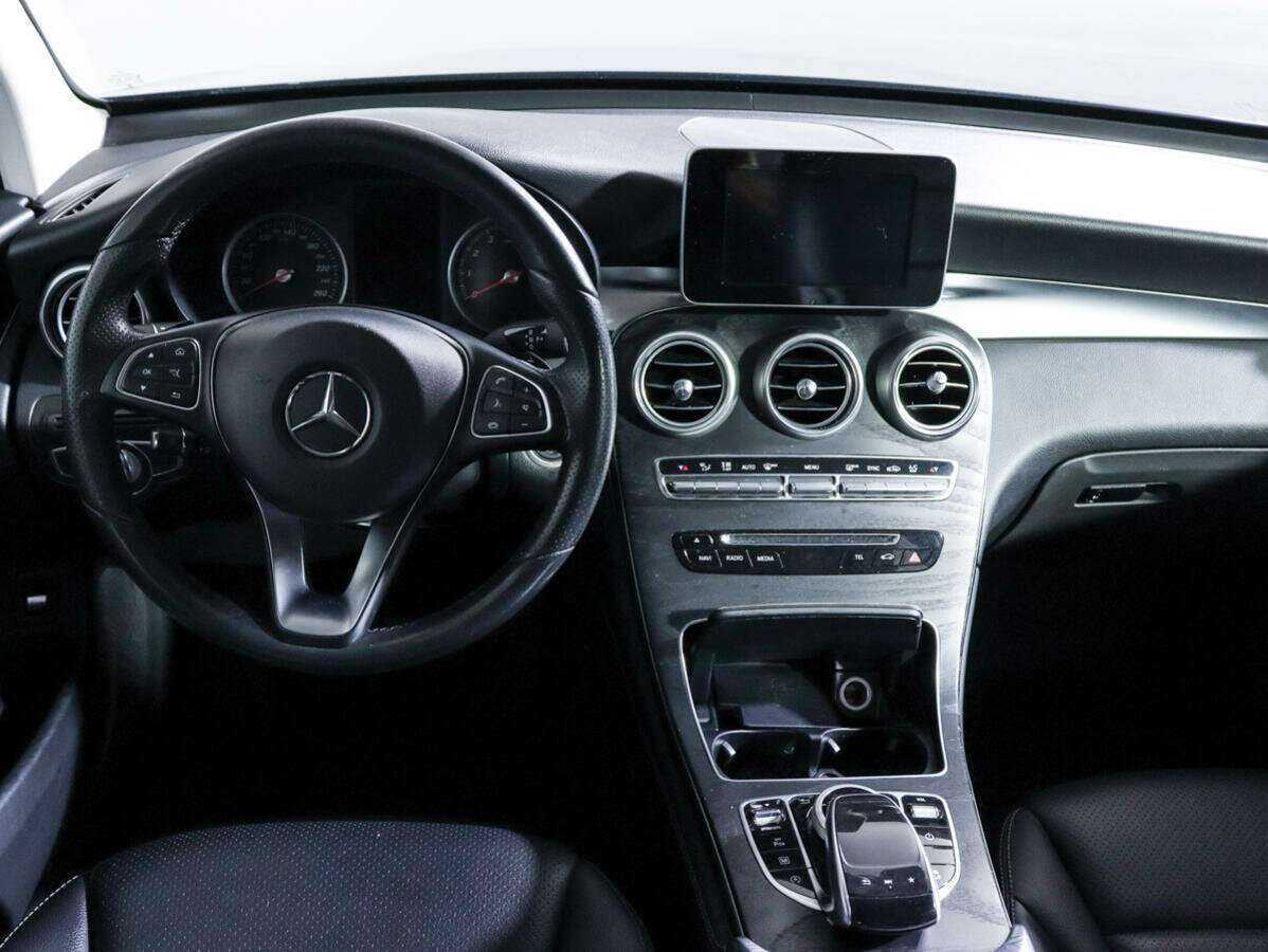Купить Mercedes-Benz GLC 250, 2017, 95 950 км, фото №10