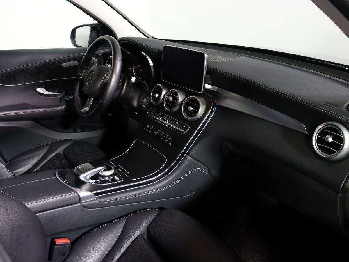 Купить Mercedes-Benz GLC 250 d, 2019, 95 803 км, фото №9