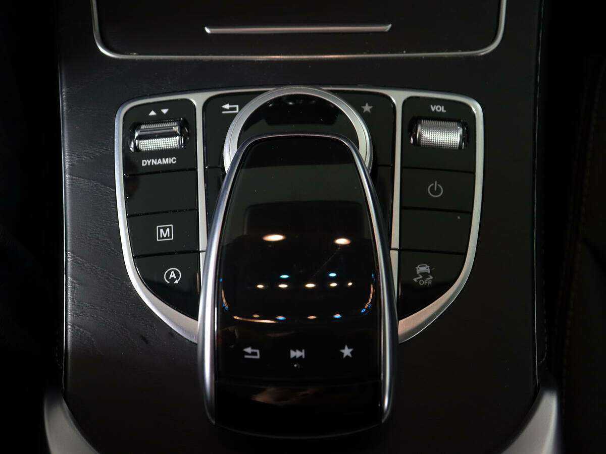 Купить Mercedes-Benz GLC 250 d, 2019, 95 803 км, фото №19