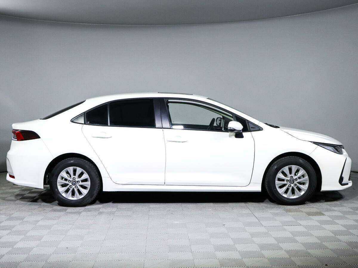 Купить Toyota Corolla, 2022, 8 778 км, фото №4