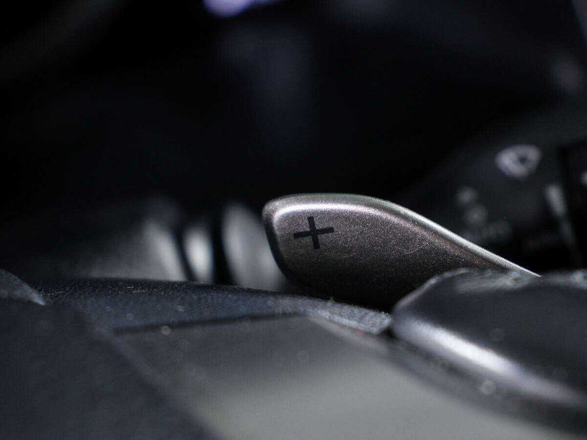 Купить Lexus LX 450d, 2016, 209 891 км, фото №25