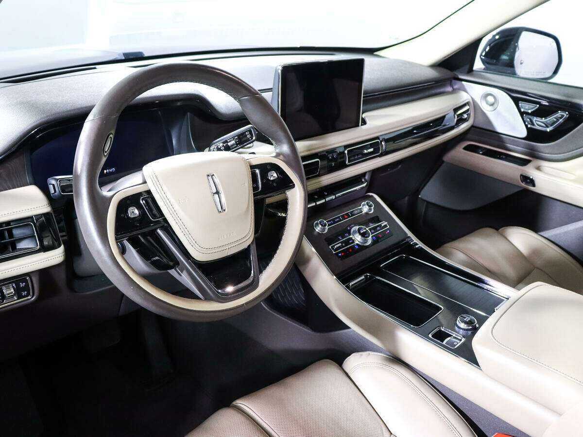 Купить Lincoln Aviator, 2019, 30 736 км, фото №12