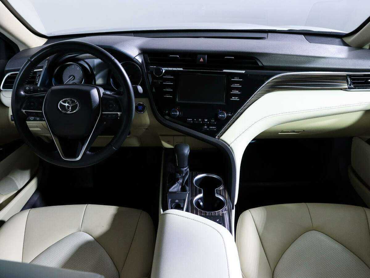 Купить Toyota Camry, 2020, 90 000 км, фото №9