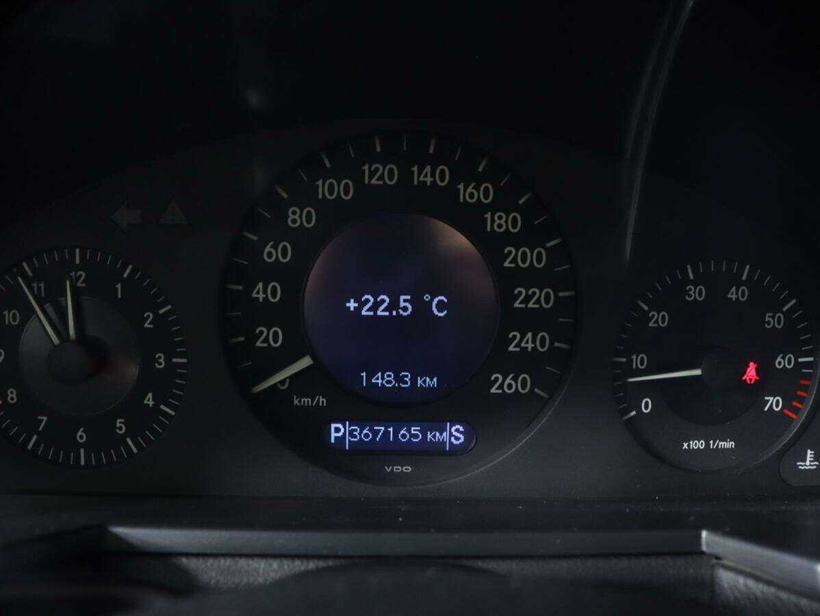 Купить Mercedes-Benz E-Класс 200, 2006, 367 000 км, фото №9