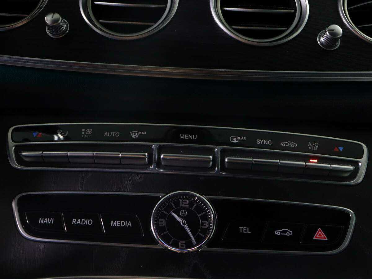 Купить Mercedes-Benz E-Класс 400 d, 2019, 79 406 км, фото №14