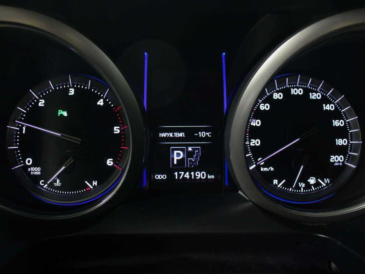 Купить Toyota Land Cruiser Prado, 2017, 174 190 км, фото №10