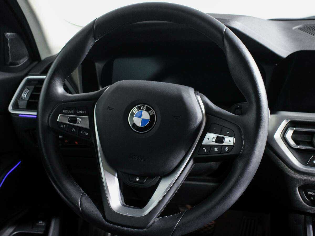 Купить BMW 3 серии 320i, 2021, 9 959 км, фото №16