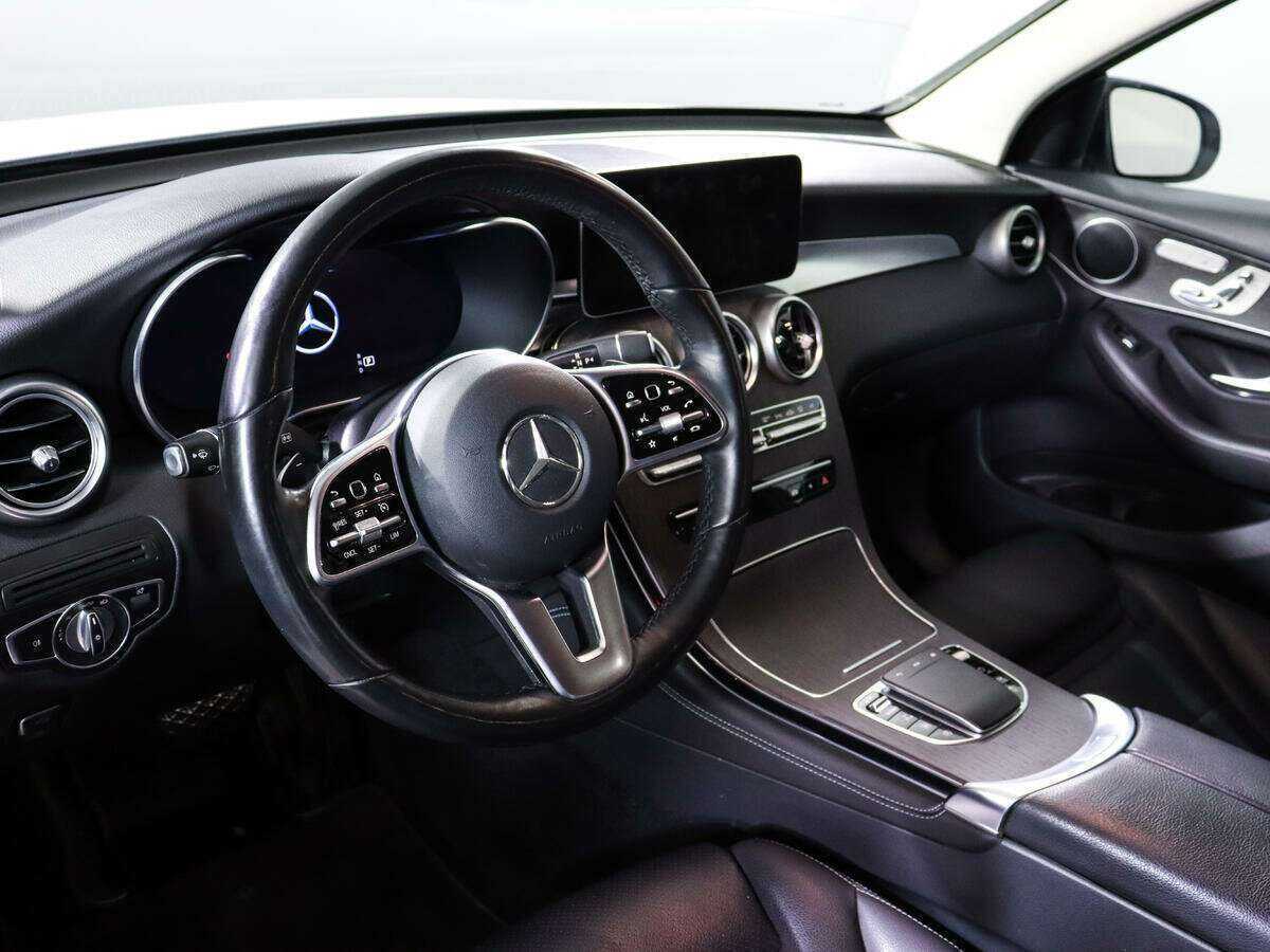 Купить Mercedes-Benz GLC 300, 2019, 81 130 км, фото №12