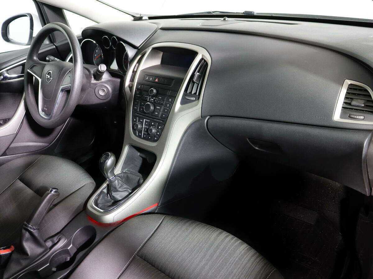 Купить Opel Astra, 2011, 88 364 км, фото №7