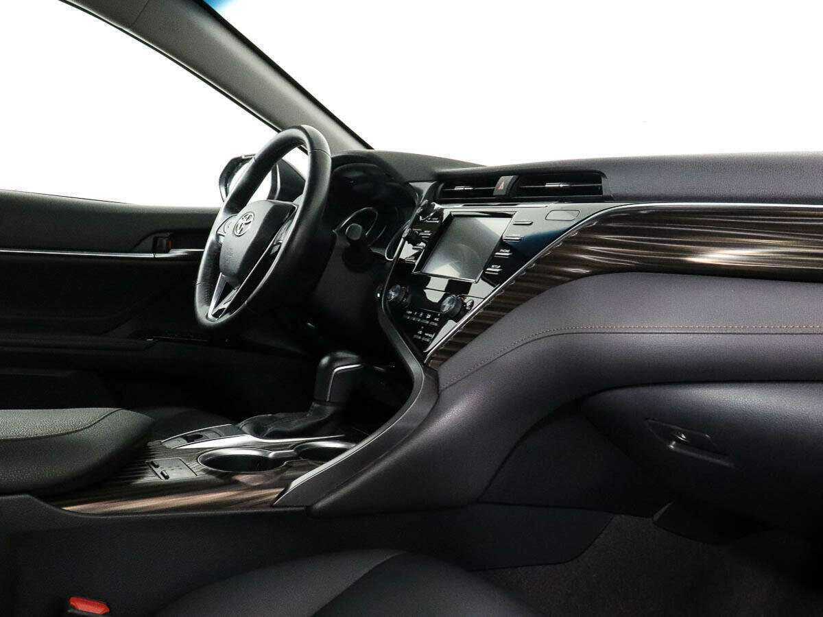 Купить Toyota Camry, 2020, 42 250 км, фото №5