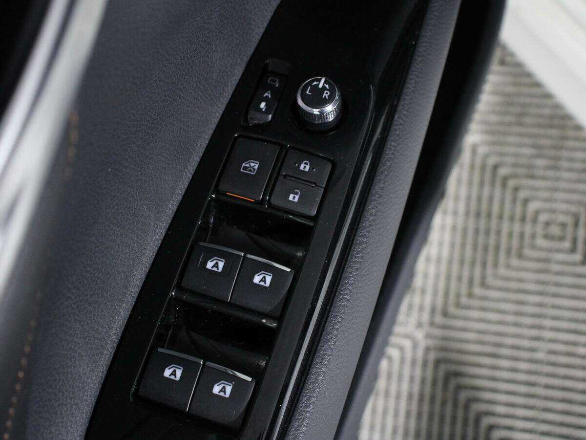 Купить Toyota Camry, 2020, 67 377 км, фото №18