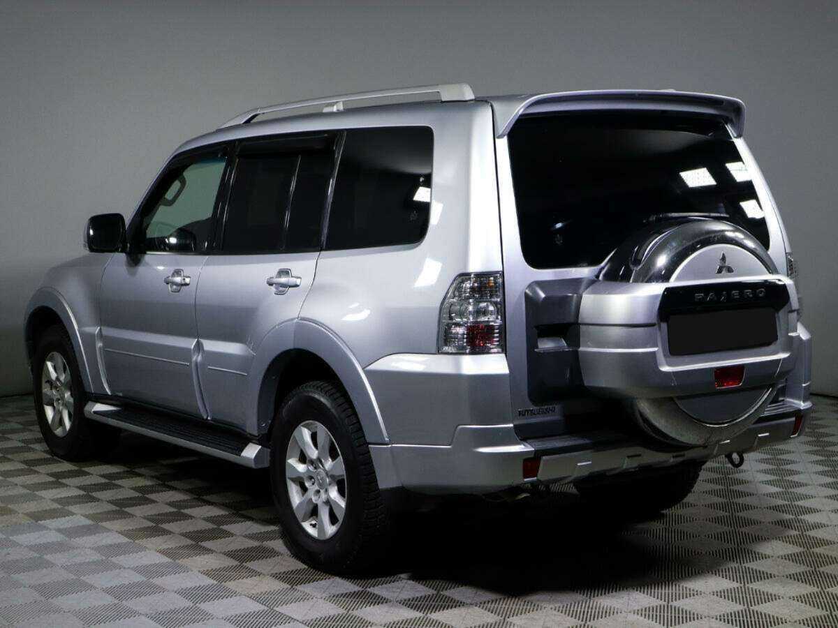 Купить Mitsubishi Pajero, 2011, 144 900 км, фото №6