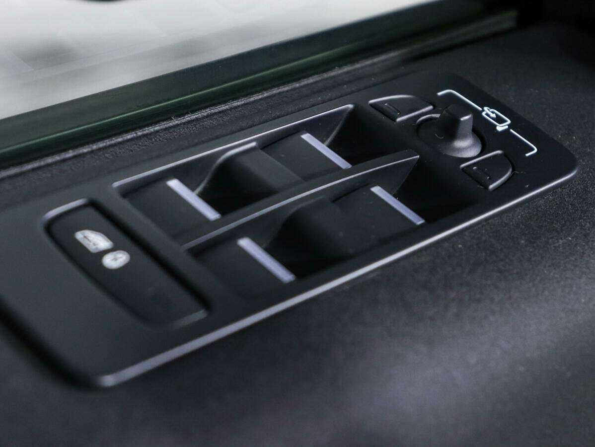 Купить Land Rover Discovery Sport, 2020, 58 801 км, фото №15