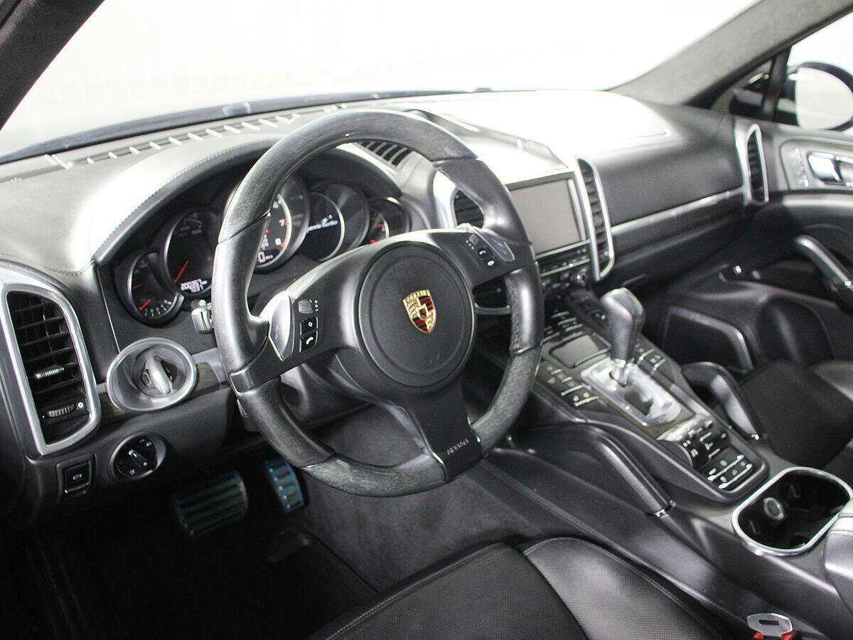 Купить Porsche Cayenne Turbo, 2010, 200 357 км, фото №14