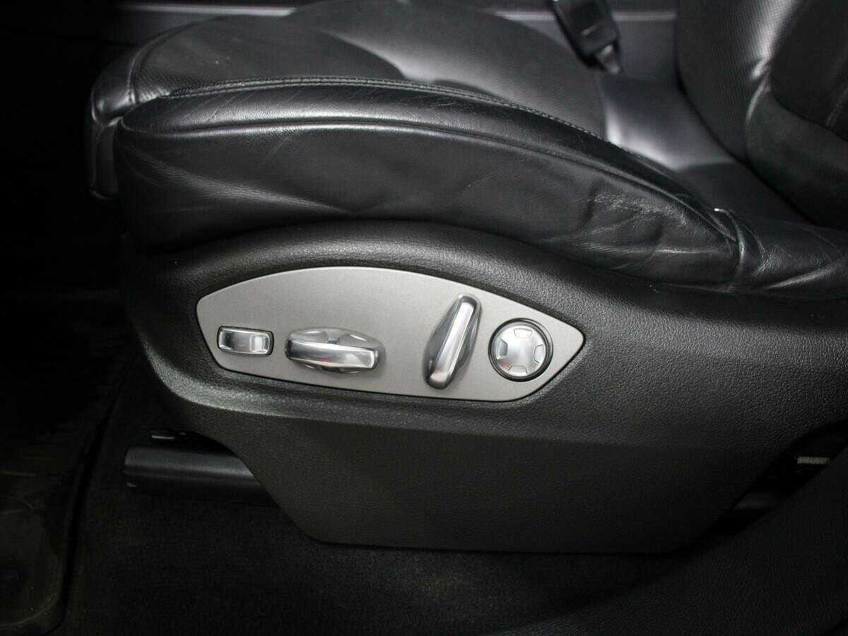 Купить Porsche Cayenne Turbo, 2010, 200 357 км, фото №19