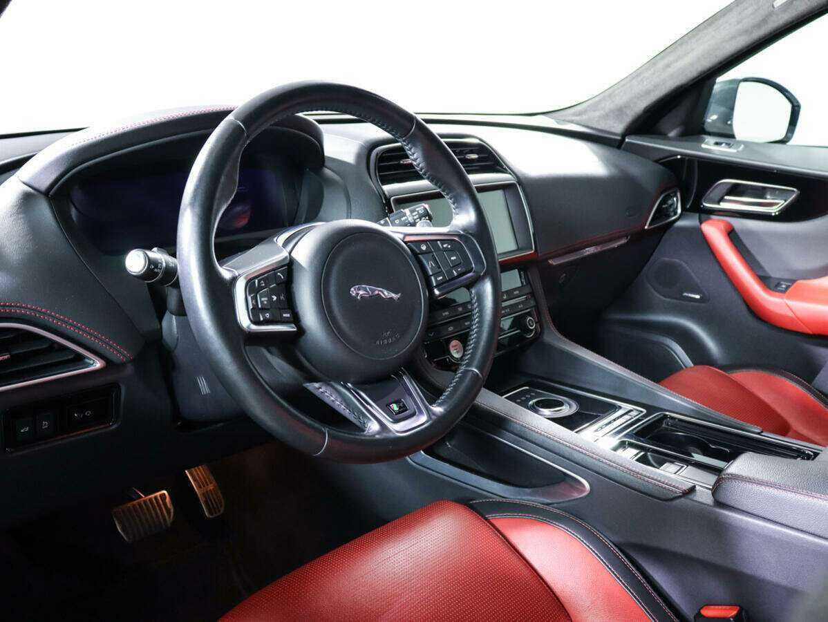 Купить Jaguar F-Pace, 2018, 81 000 км, фото №14