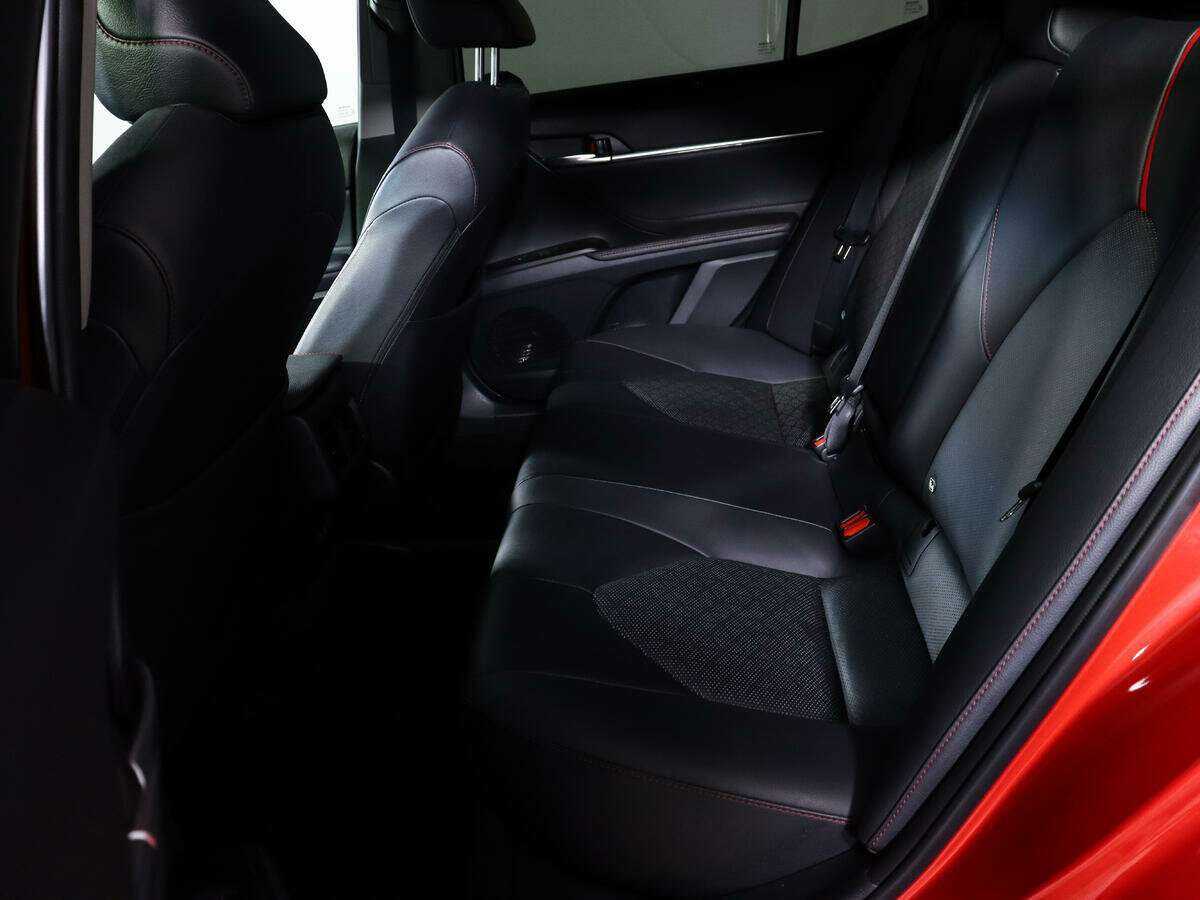 Купить Toyota Camry, 2021, 67 989 км, фото №10