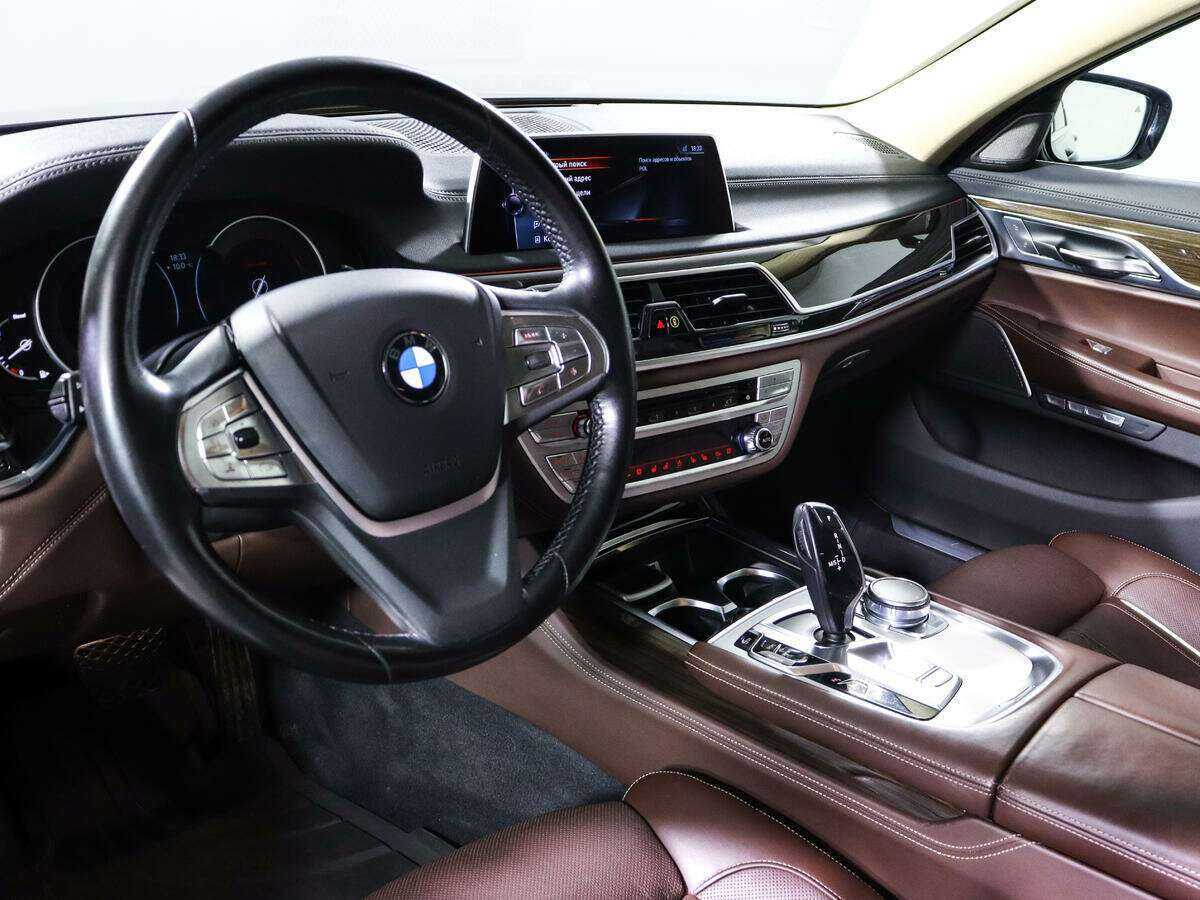 Купить BMW 7 серии Long 740Ld xDrive, 2016, 117 850 км, фото №11