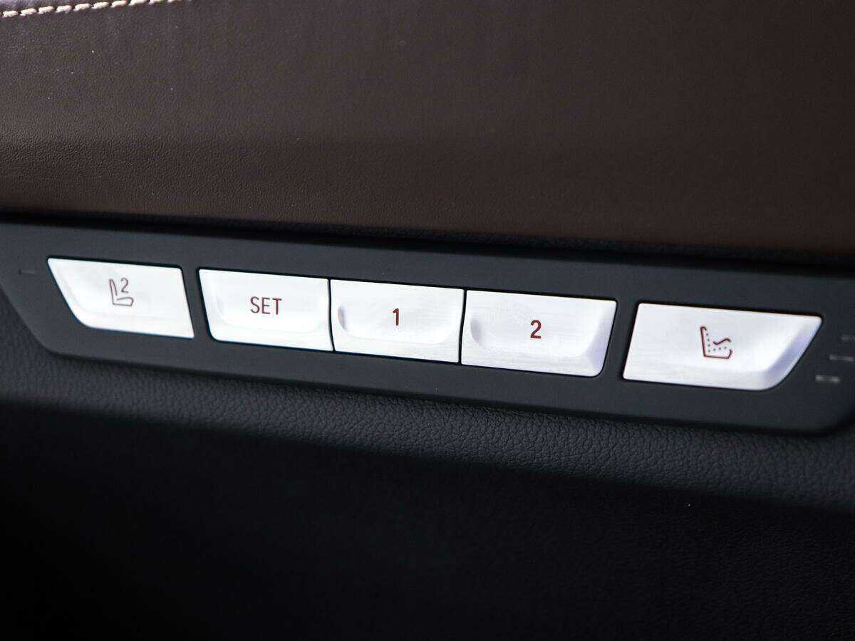 Купить BMW 7 серии Long 740Ld xDrive, 2016, 117 850 км, фото №19