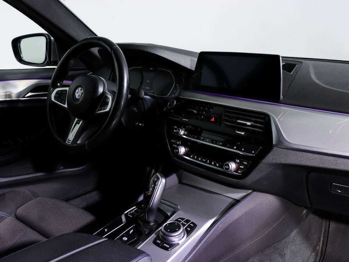 Купить BMW 5 серии 520d xDrive, 2020, 146 071 км, фото №8