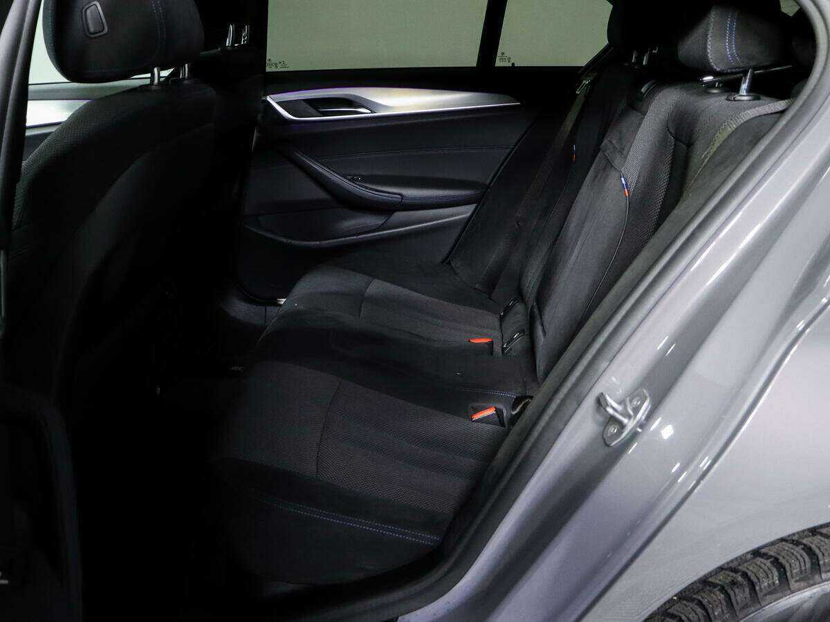 Купить BMW 5 серии 520d xDrive, 2020, 146 071 км, фото №9