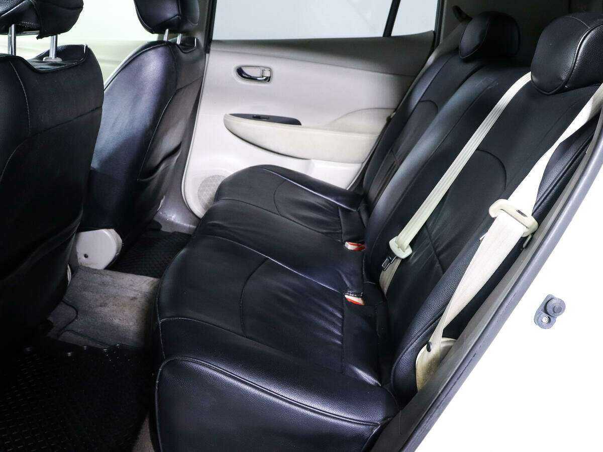 Купить Nissan Leaf, 2011, 136 431 км, фото №8