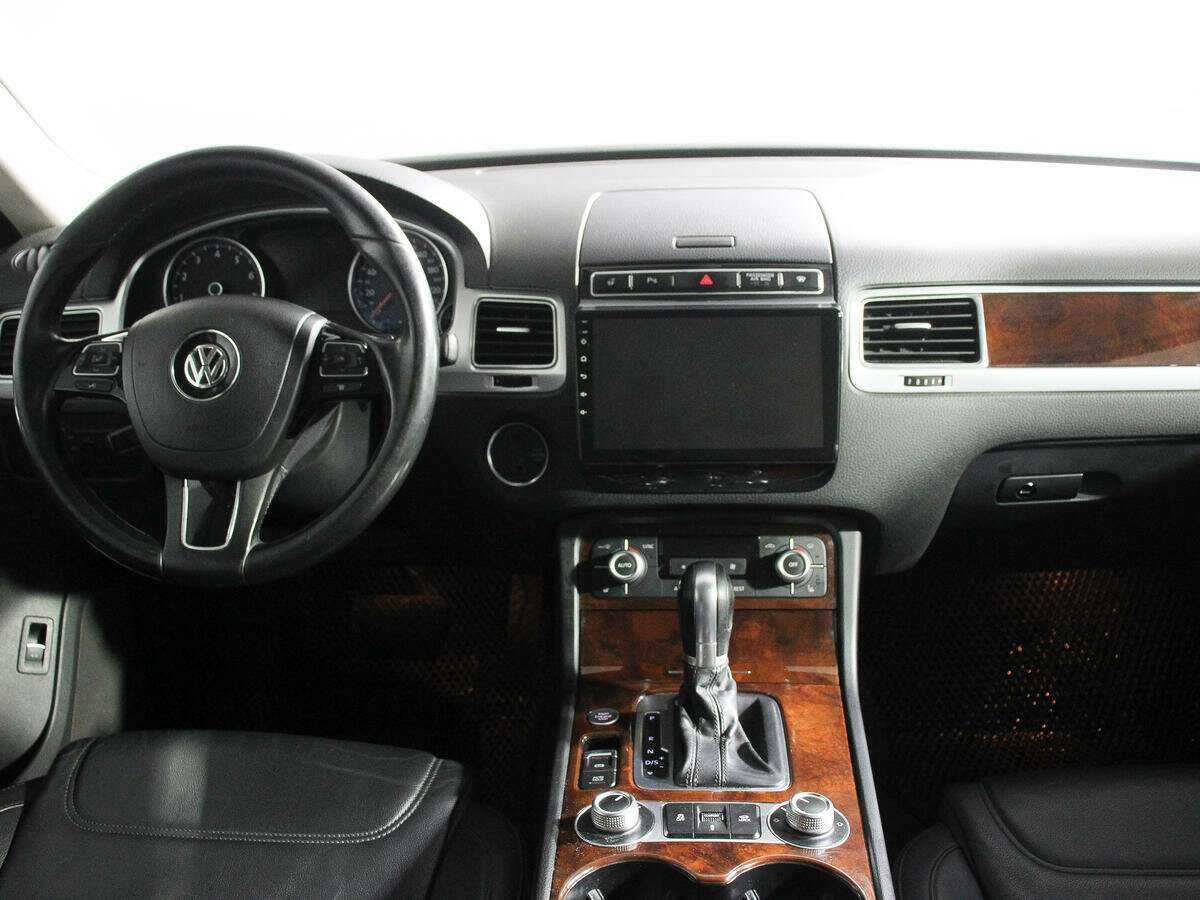 Купить Volkswagen Touareg, 2015, 177 224 км, фото №9