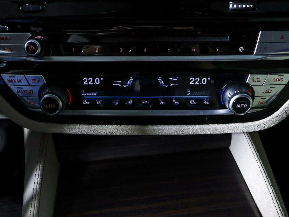 Купить BMW 5 серии 530d xDrive, 2018, 193 224 км, фото №18