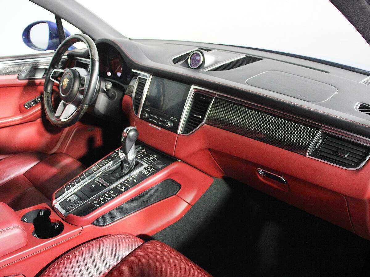 Купить Porsche Macan GTS, 2017, 75 238 км, фото №7