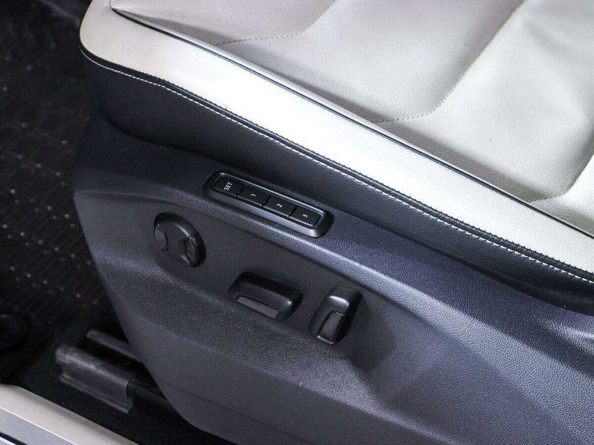 Купить Volkswagen Tiguan, 2018, 125 000 км, фото №21