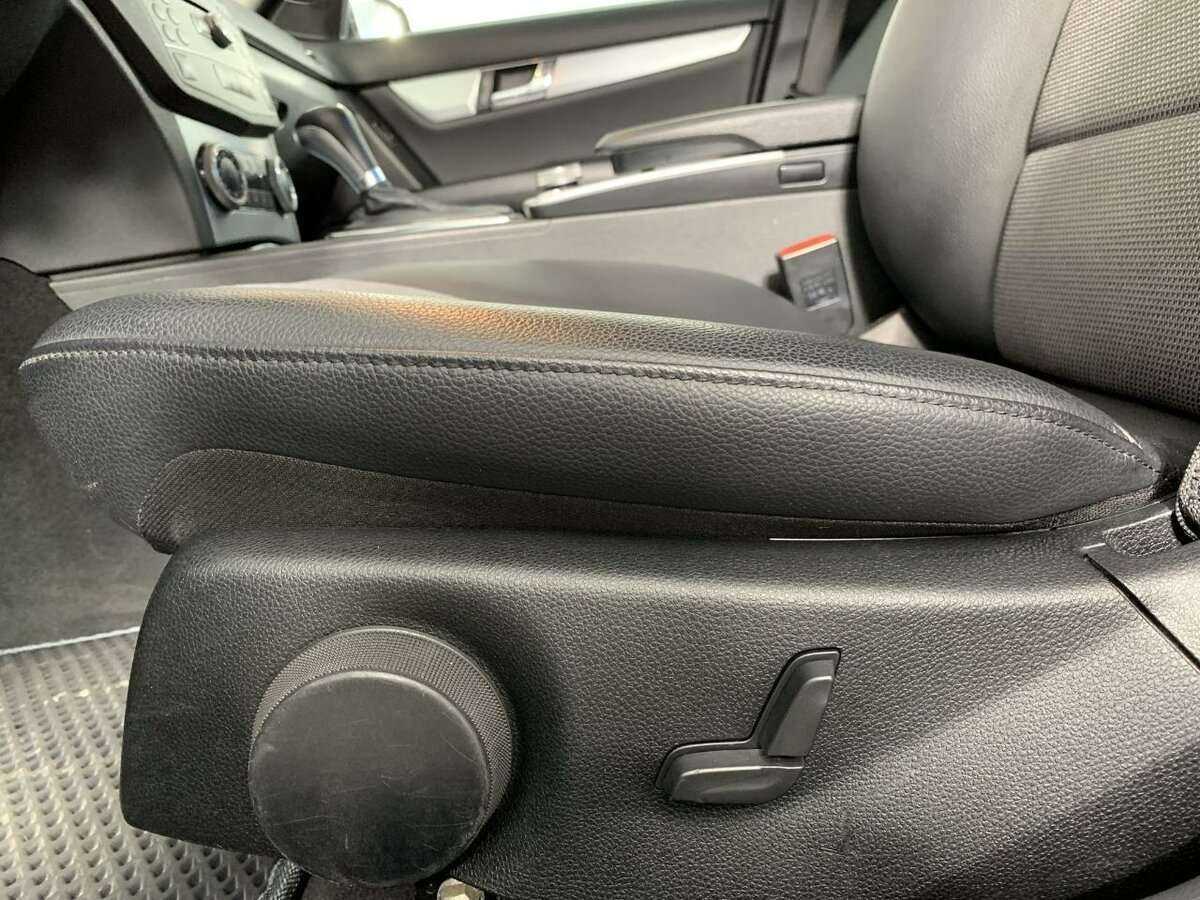 Купить Mercedes-Benz C-Класс 180 BlueEFFICIENCY, 2010, 177 000 км, фото №10