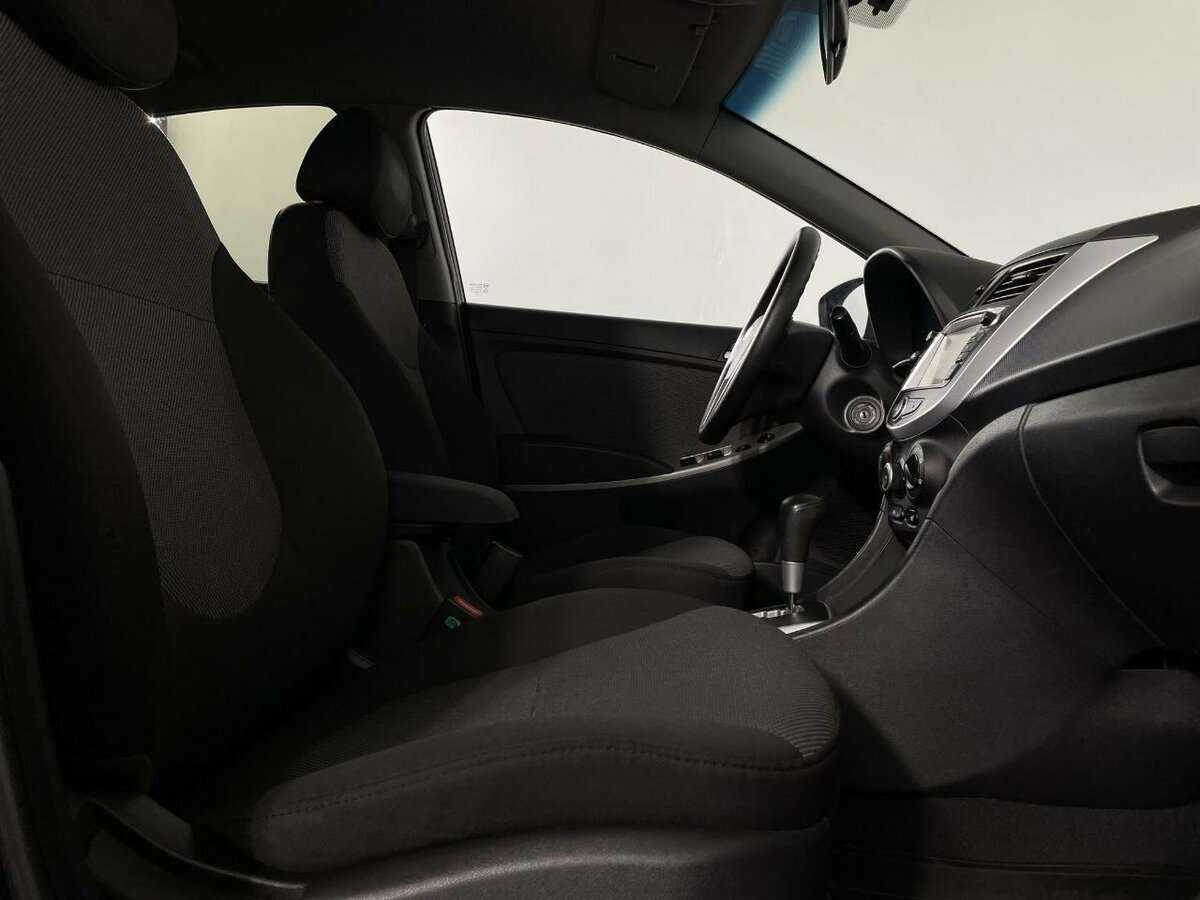 Купить Hyundai Solaris, 2011, 223 502 км, фото №14