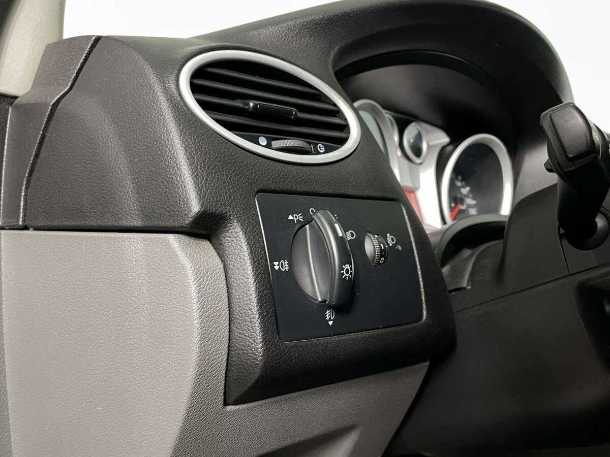 Купить Ford Focus, 2010, 186 012 км, фото №9