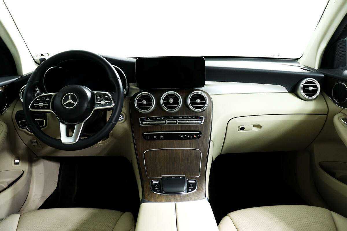 Купить Mercedes-Benz GLC 300, 2022, 7 311 км, фото №11
