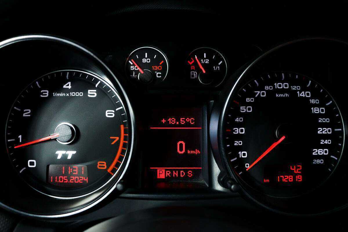 Купить Audi TT, 2007, 172 818 км, фото №10