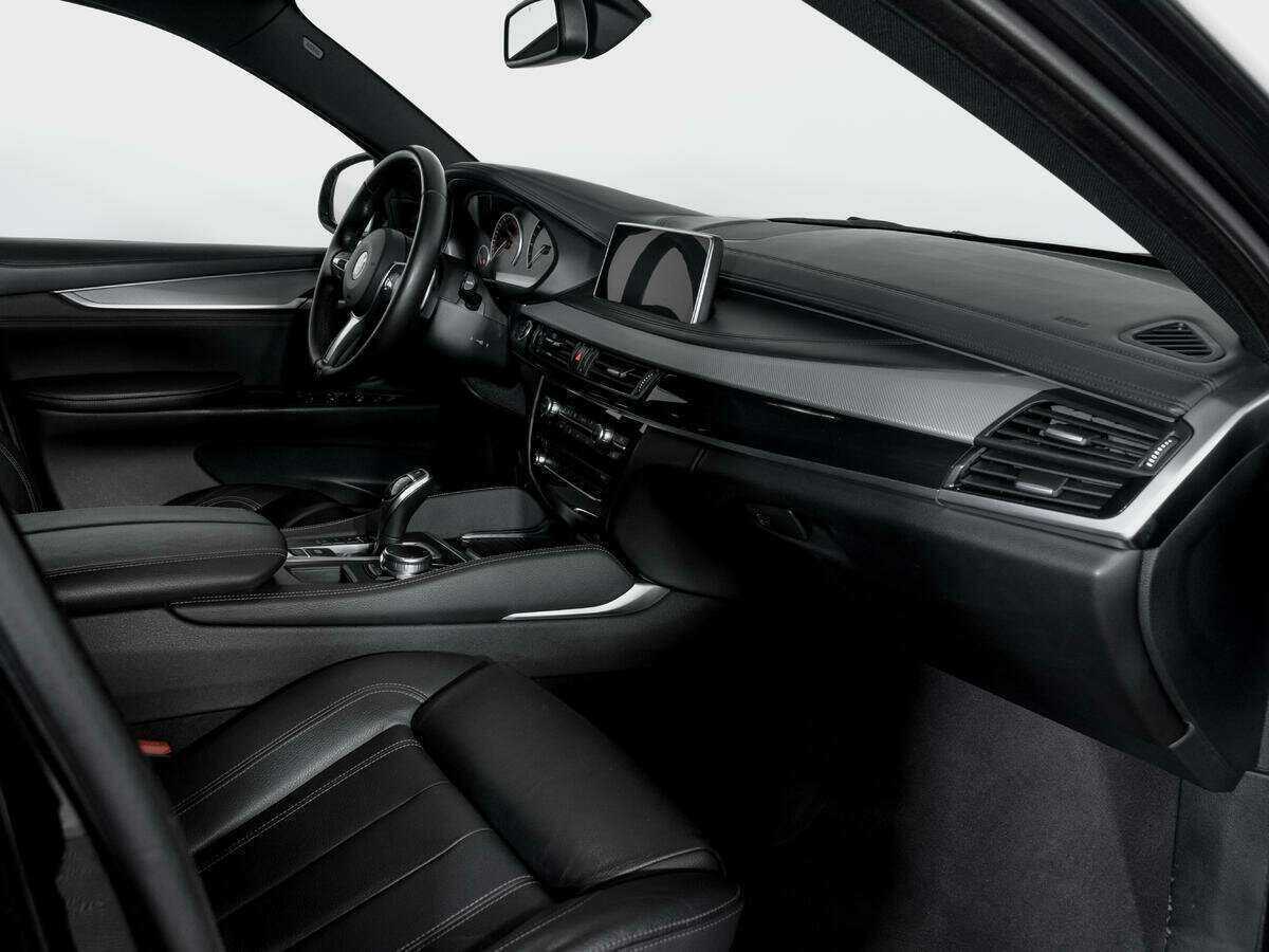 Купить BMW X6 40d, 2017, 69 132 км, фото №9