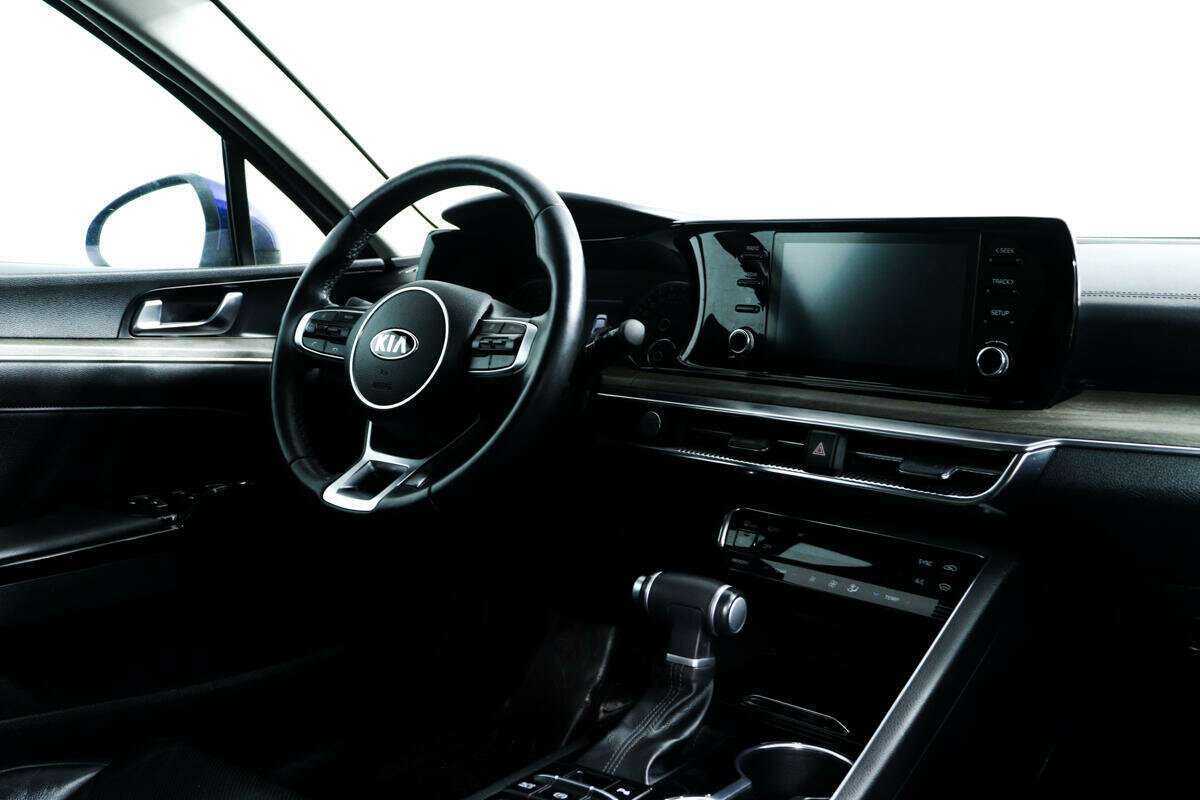 Купить Kia K5, 2020, 74 000 км, фото №9