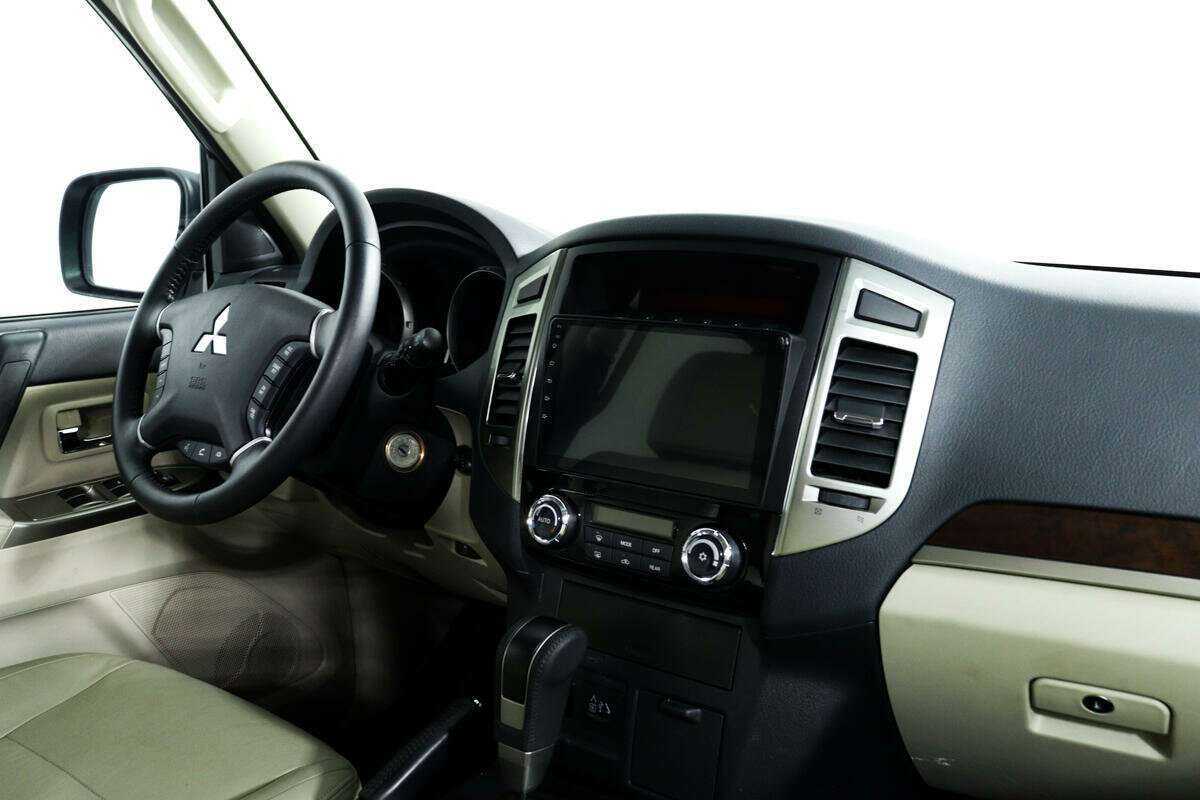 Купить Mitsubishi Pajero, 2021, 11 782 км, фото №9