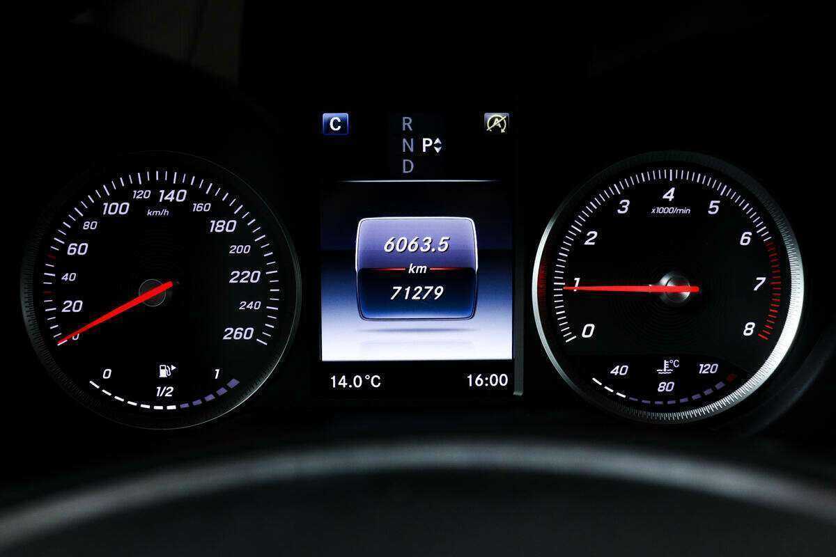 Купить Mercedes-Benz GLC 250, 2016, 72 000 км, фото №10