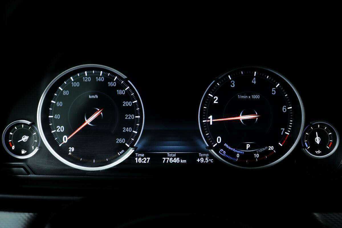 Купить BMW 5 серии 520i, 2016, 77 571 км, фото №10