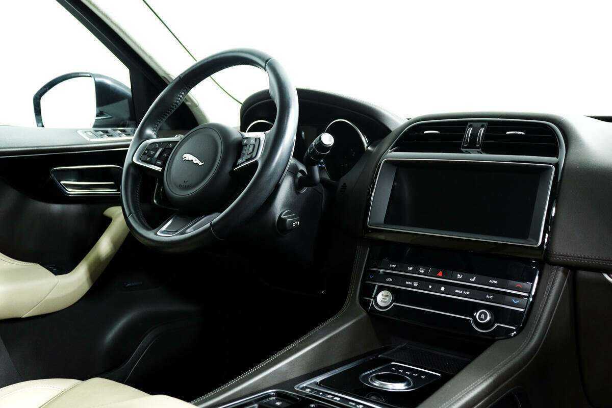 Купить Jaguar F-Pace, 2019, 71 281 км, фото №9
