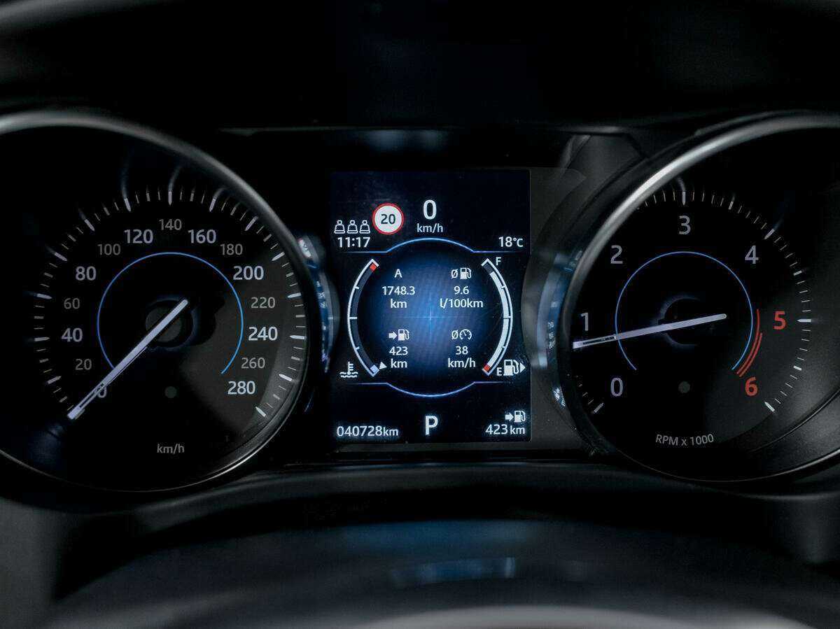 Купить Jaguar F-Pace, 2018, 40 500 км, фото №11