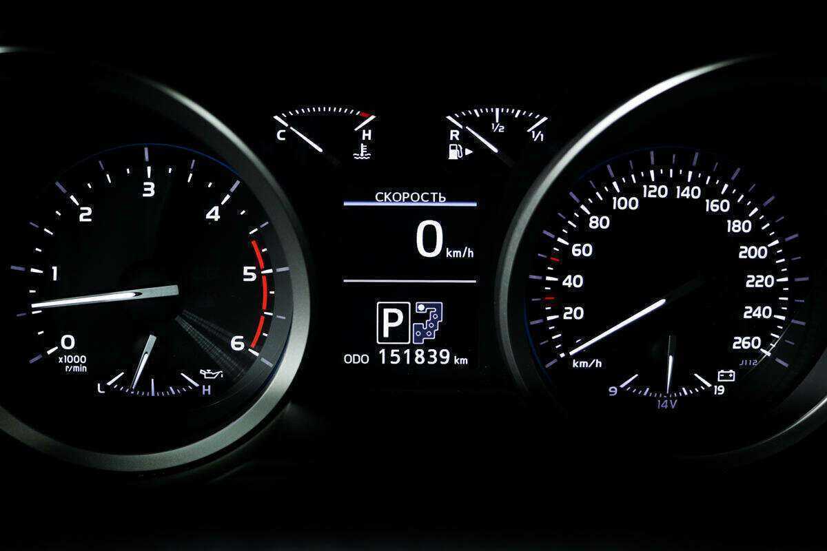 Купить Toyota Land Cruiser, 2012, 151 797 км, фото №10