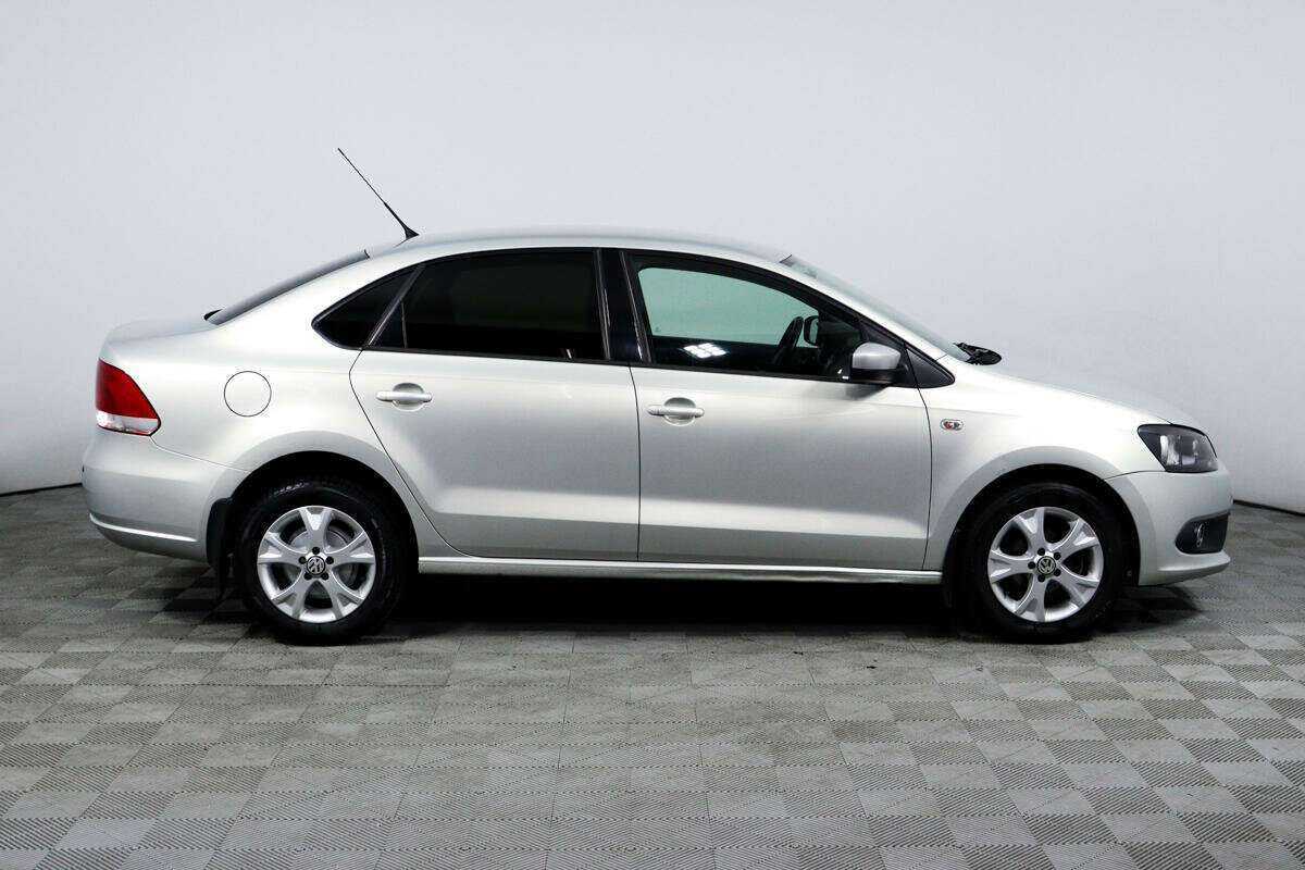 Купить Volkswagen Polo, 2012, 140 658 км, фото №4