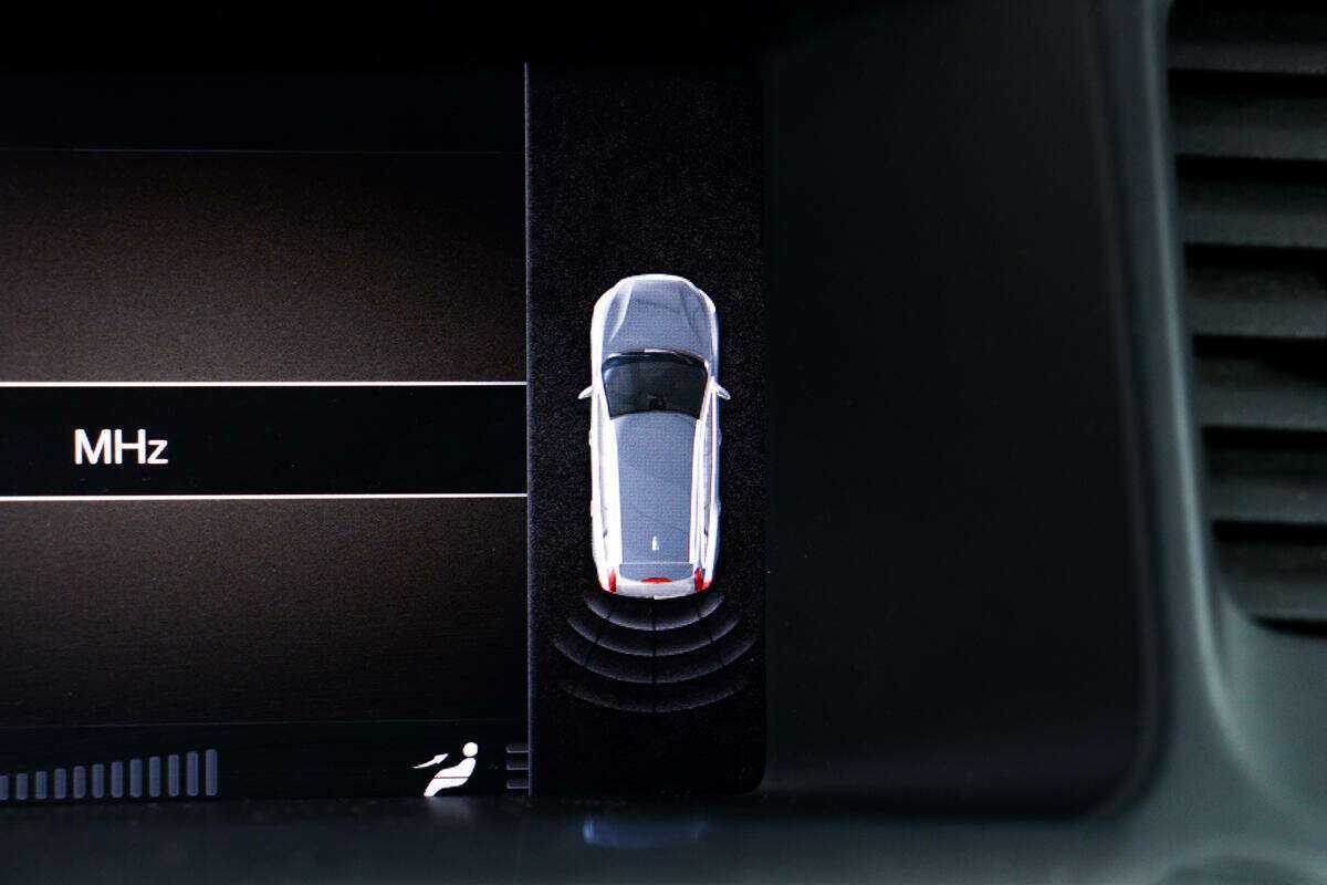 Купить Volvo V60 Cross Country, 2018, 114 392 км, фото №13