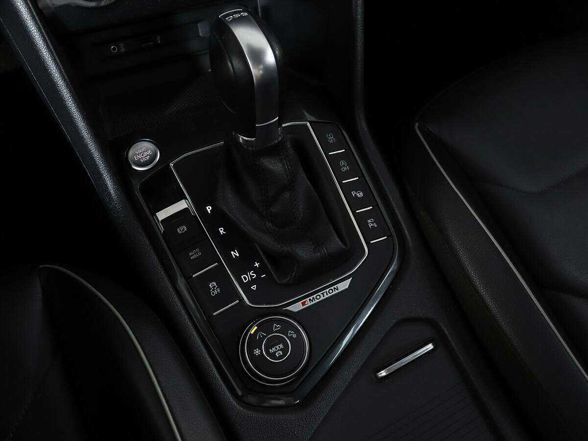 Купить Volkswagen Tiguan, 2017, 143 198 км, фото №17