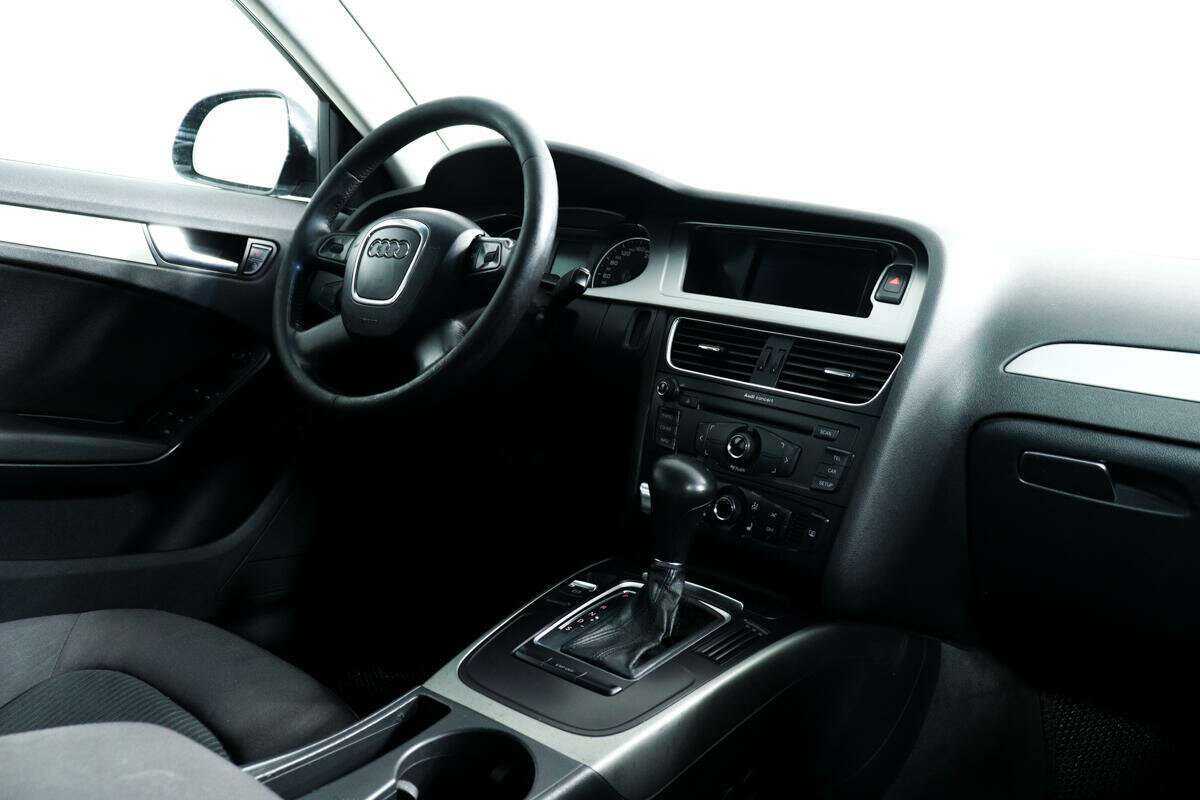 Купить Audi A4, 2008, 292 720 км, фото №9
